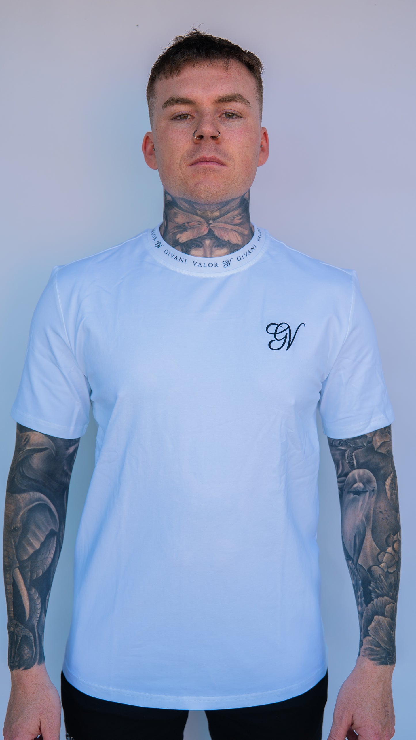 GV collar logo - White/Black