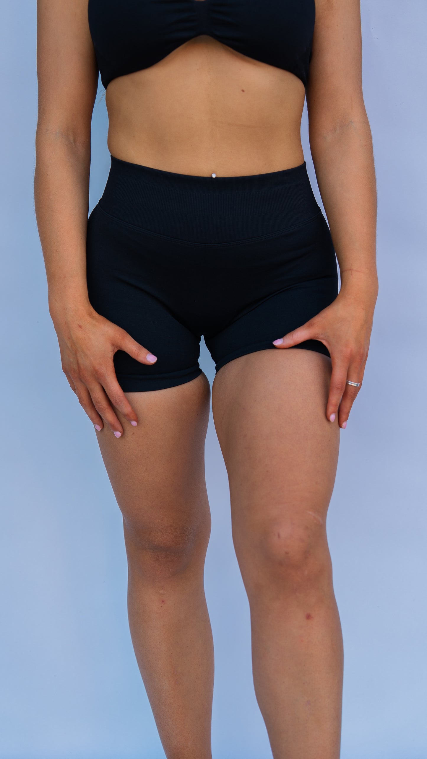 Sculpt Scrunch Shorts - Black