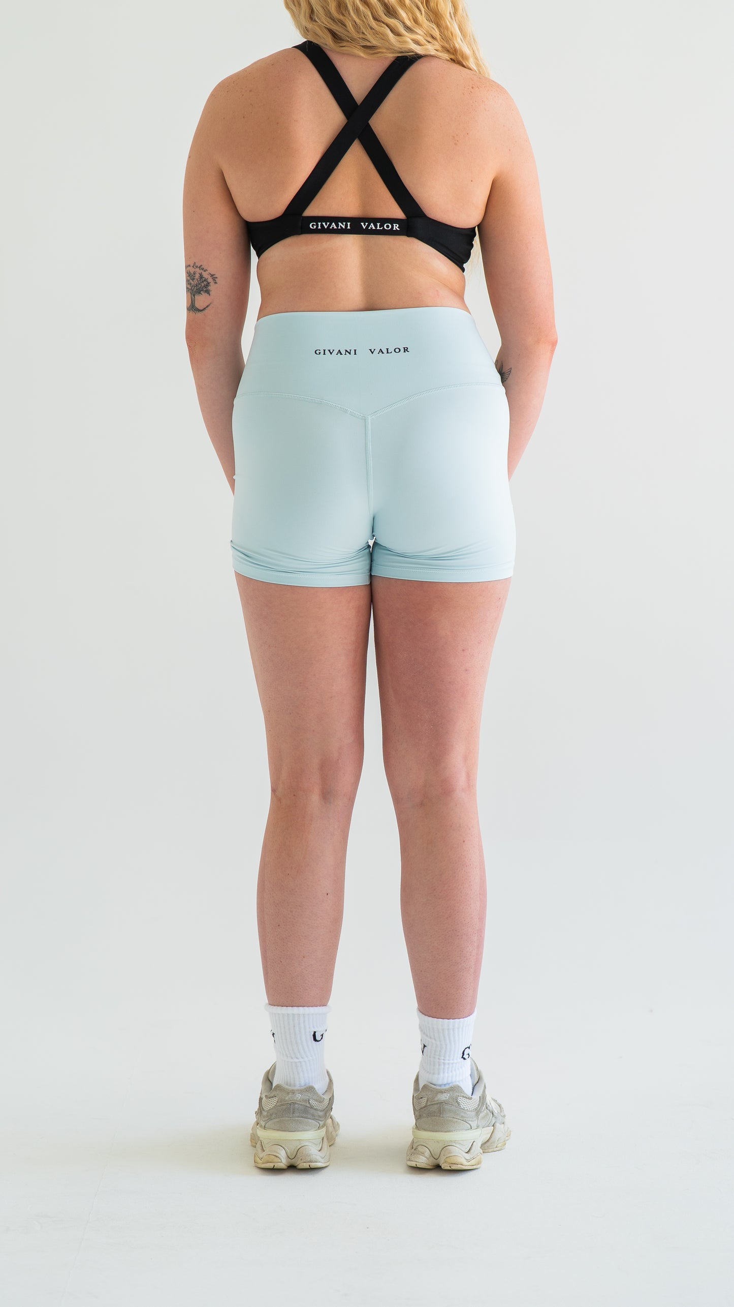 Essential Shorts - Frost Blue