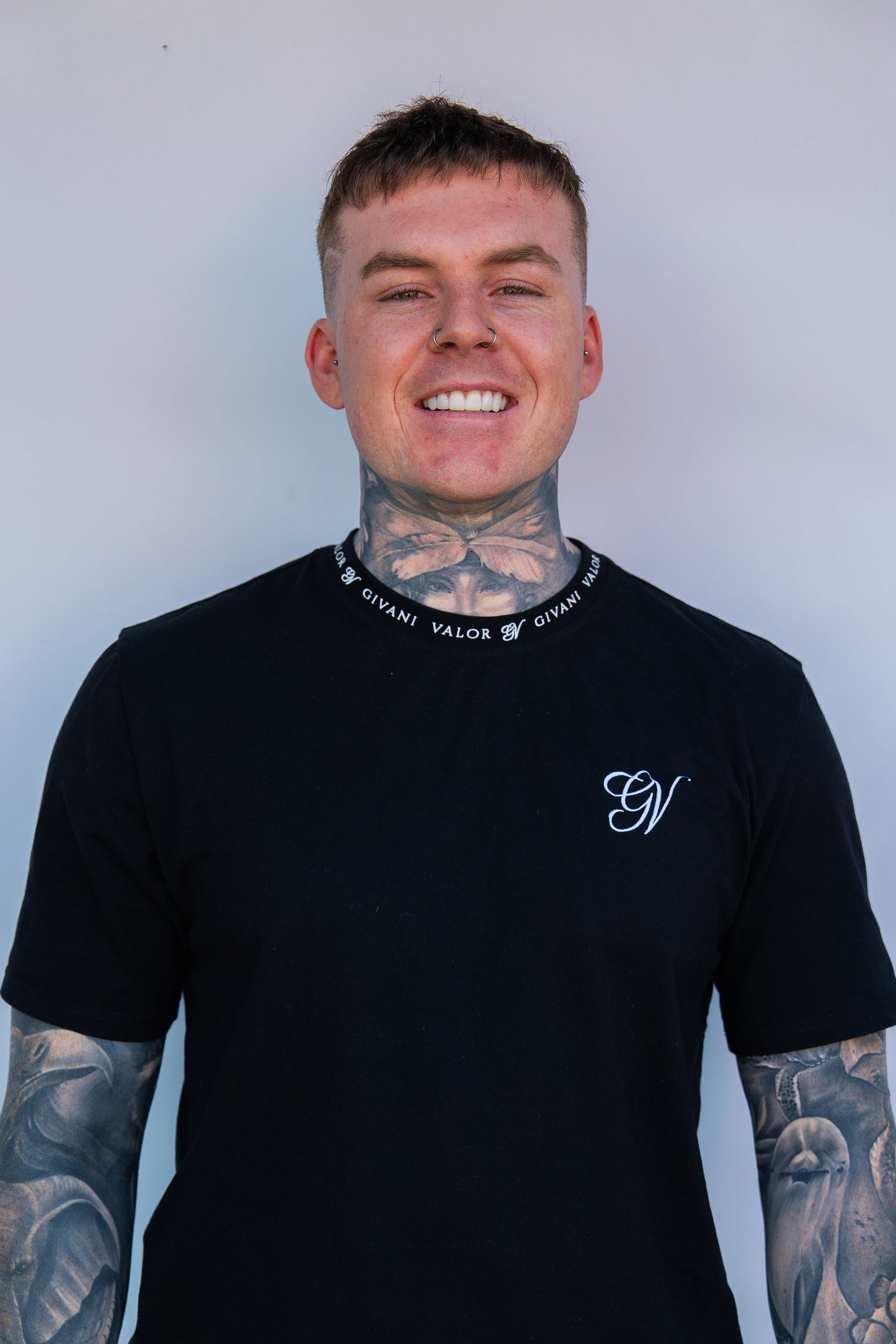 GV collar logo - Black/White